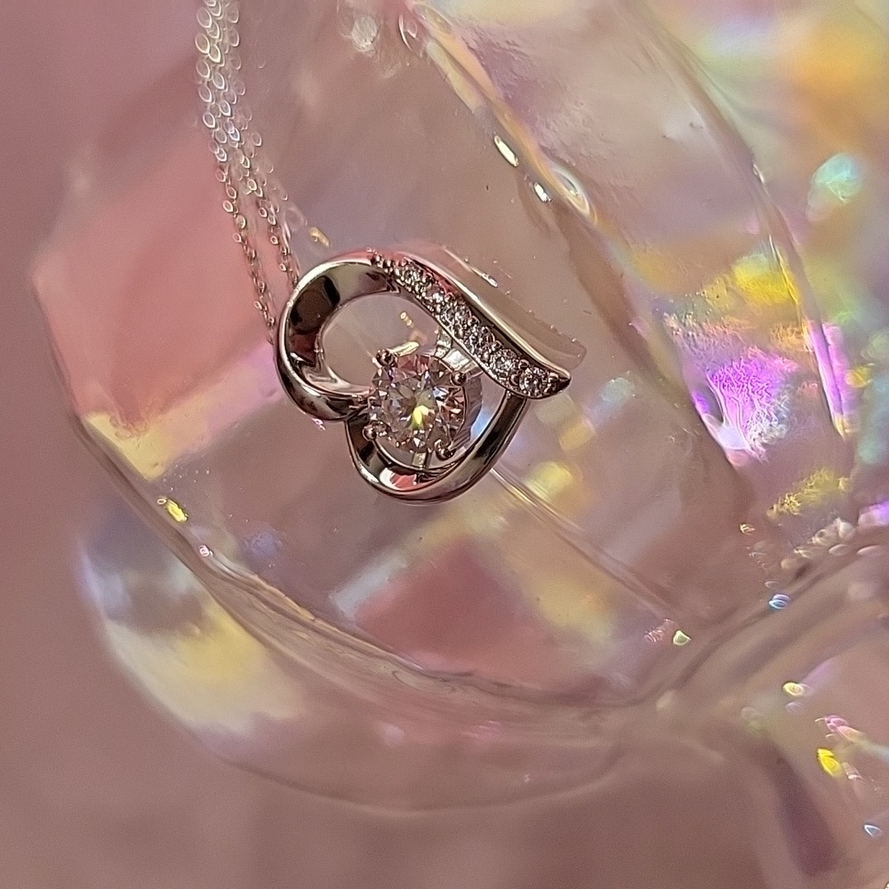 Sterling 925 Silver✨️ and1.5 Carat Moissenite ✨️Heart Pendant Necklace✨️ GRE